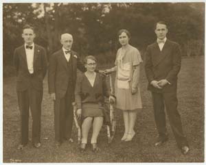 Jennings Family at Sara Jennings' Wedding, June 28, 1929.